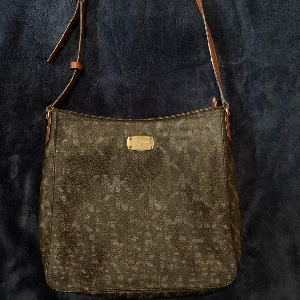 MICHAEL KORS brown crossbody bag